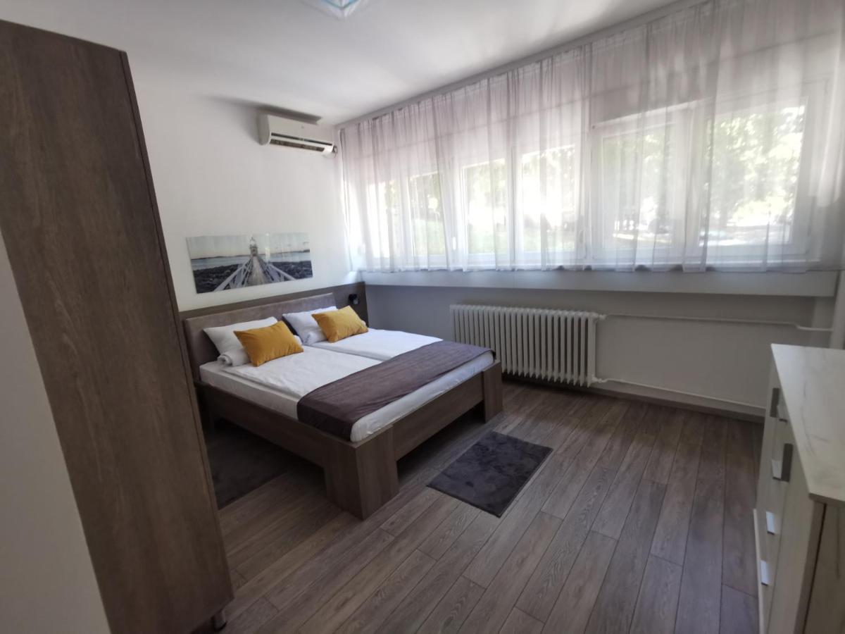 Apartman Pavlovic 1 Dedinje Exterior foto